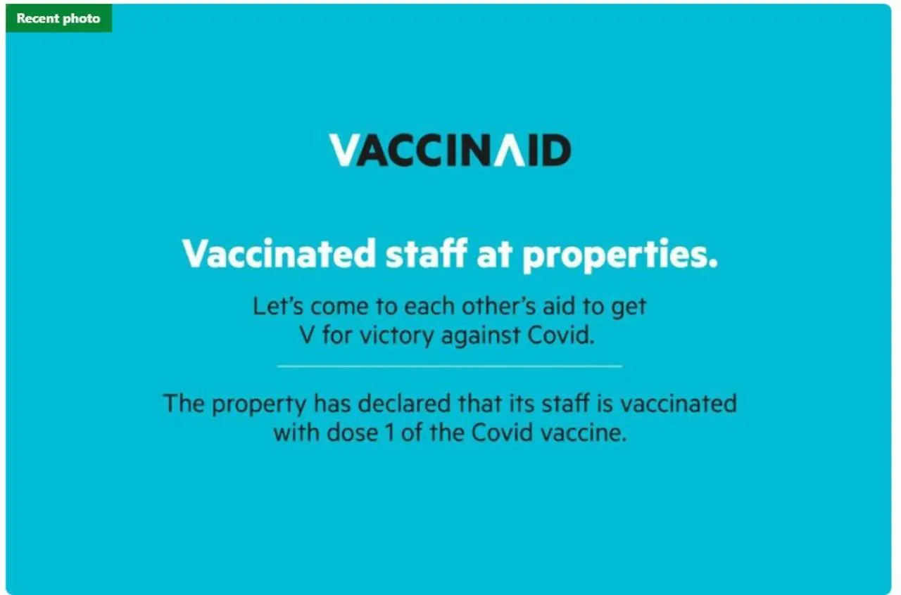 Hotel Vaccinated Staff - Oyo 1741 Komala Indah Cottages